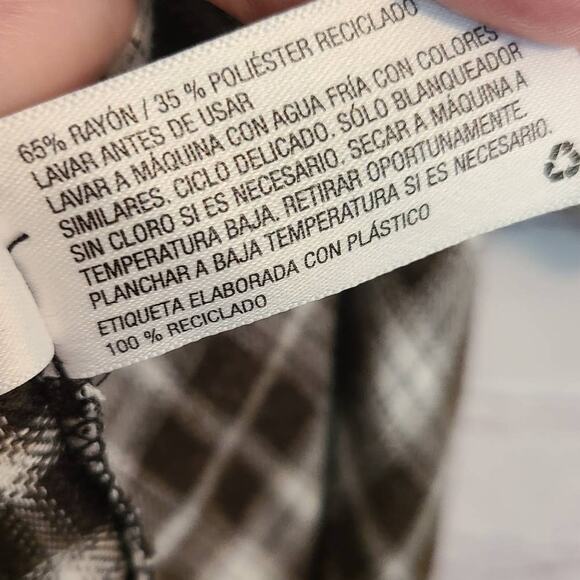 Knox Rose Plaid Flannel Shawl Cardigan - Fringe Hem, Tab Sleeves, Size XS, New - Picture 8 of 8